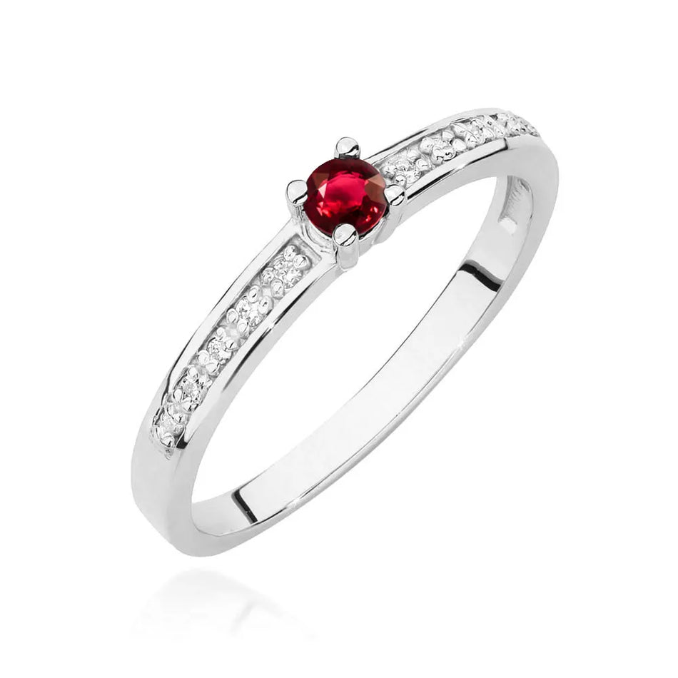 Goldring mit 0,15 ct Rubin und 0,05 ct Diamanten