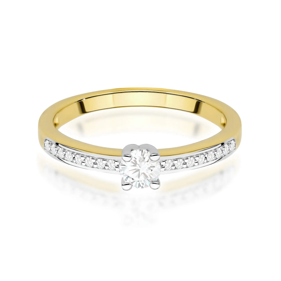 Gold Ring with 0.20ct Lab-and 0.08ct Lab-diamonds