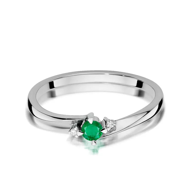 Gold Ring with 0.15ct Emerald and 0.017ct Diamonds