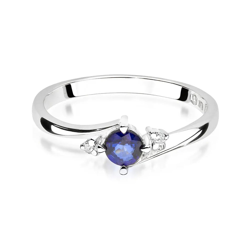 Gold Ring with 0.30ct Sapphire and 0.029ct Diamonds