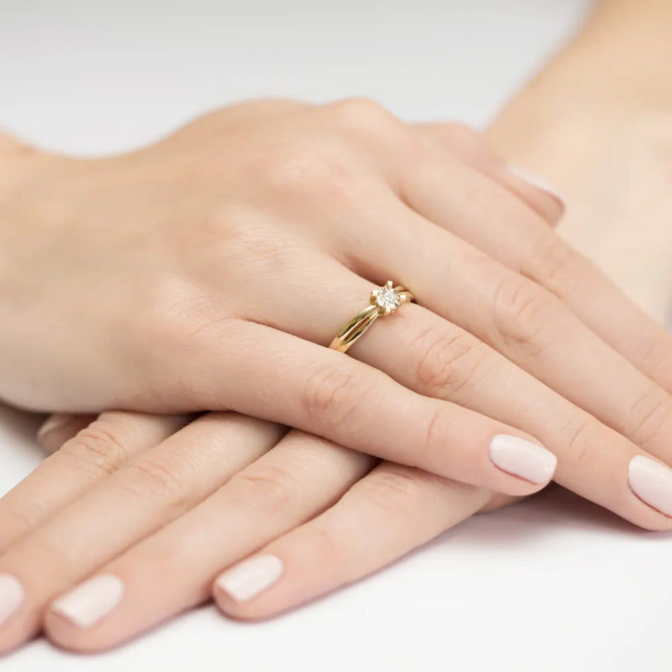 Gold Ring with 0.08ct Diamond