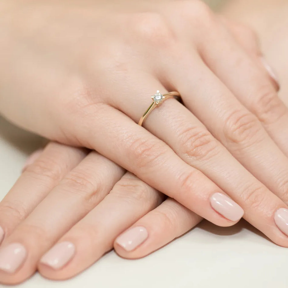 Gold Ring with 0.15ct Diamond