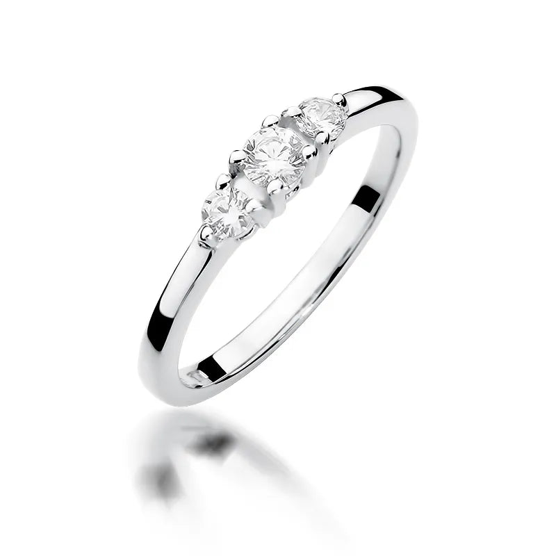 Goldring mit 0,15 ct und 0,18 ct Diamanten