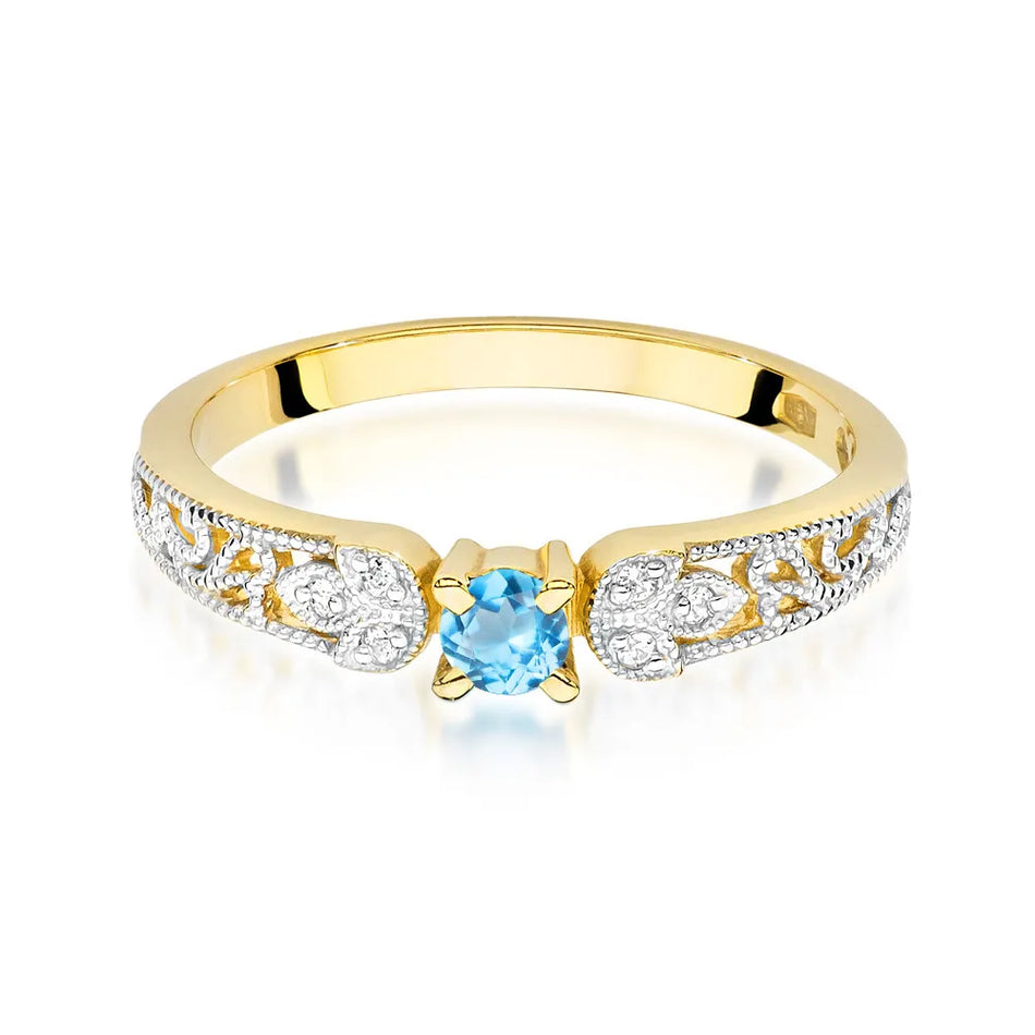 Gold Ring with 0.15ct Topaz and 0.03ct Diamonds