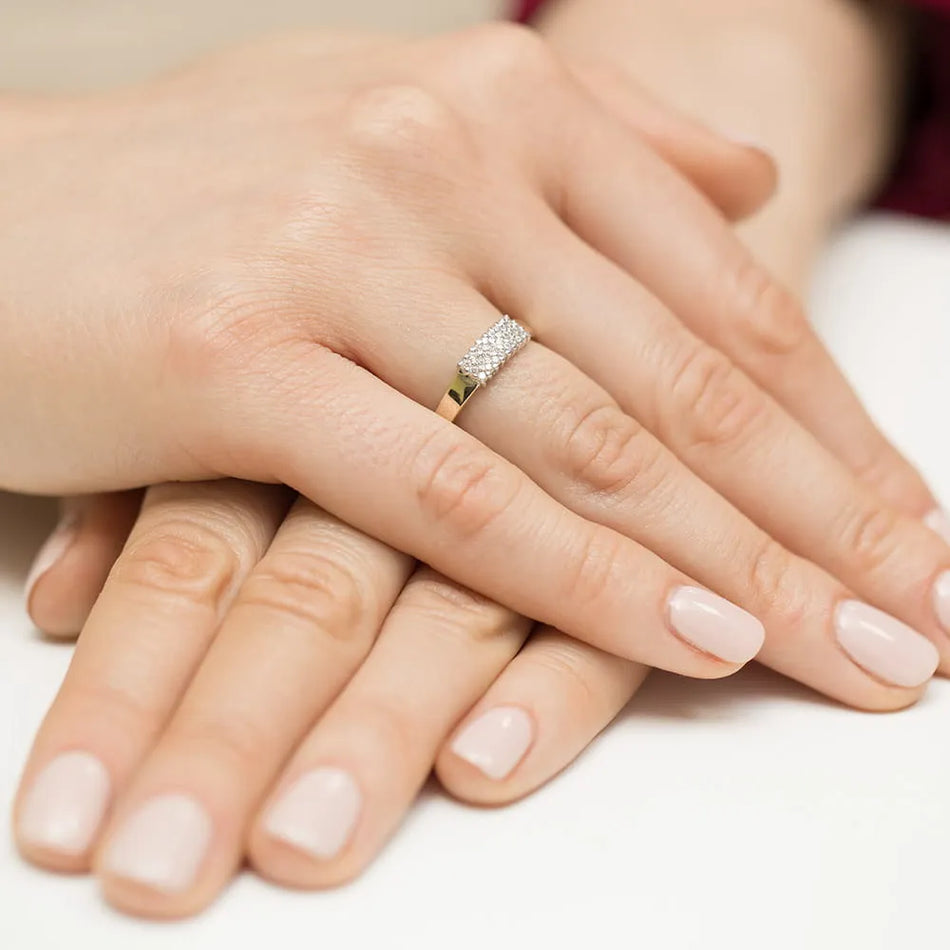 Goldring mit 0,206 ct Diamanten