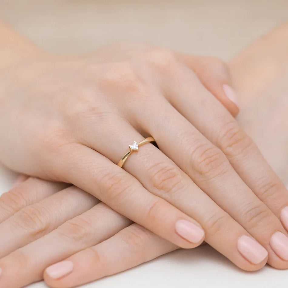 Gold Ring with 0.10ct Diamond