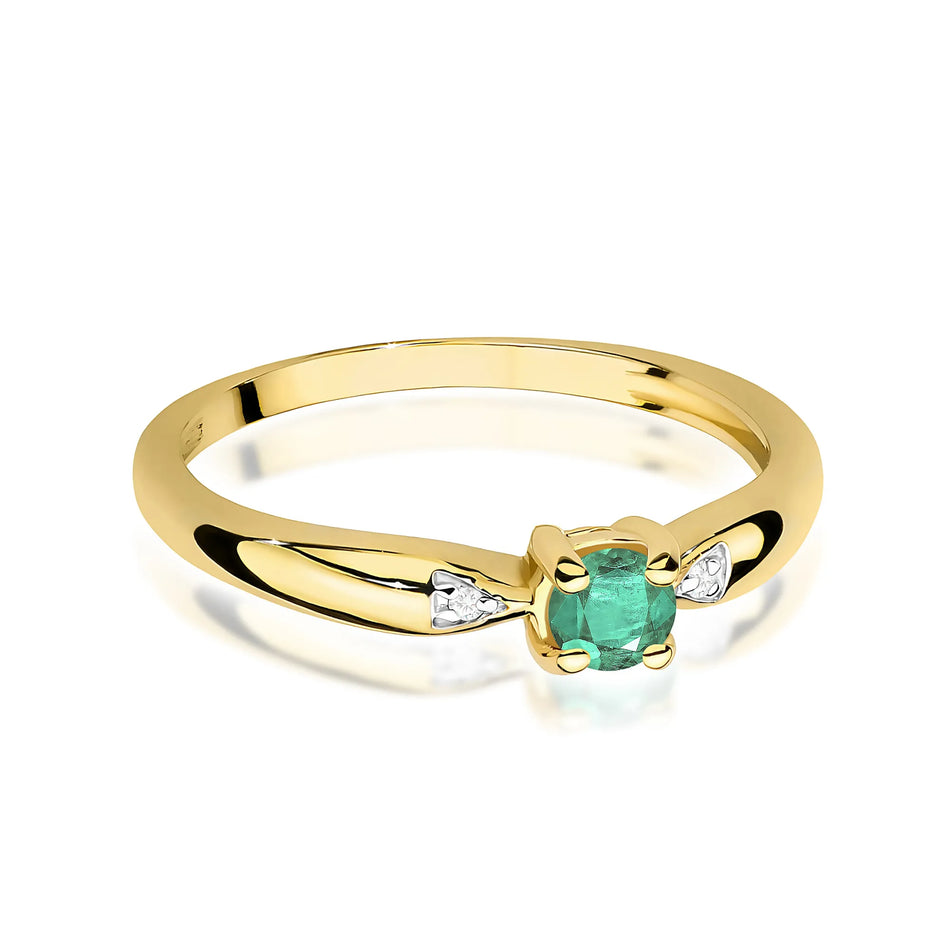 Gold Ring with 0.15ct Emerald and 0.01ct Diamonds