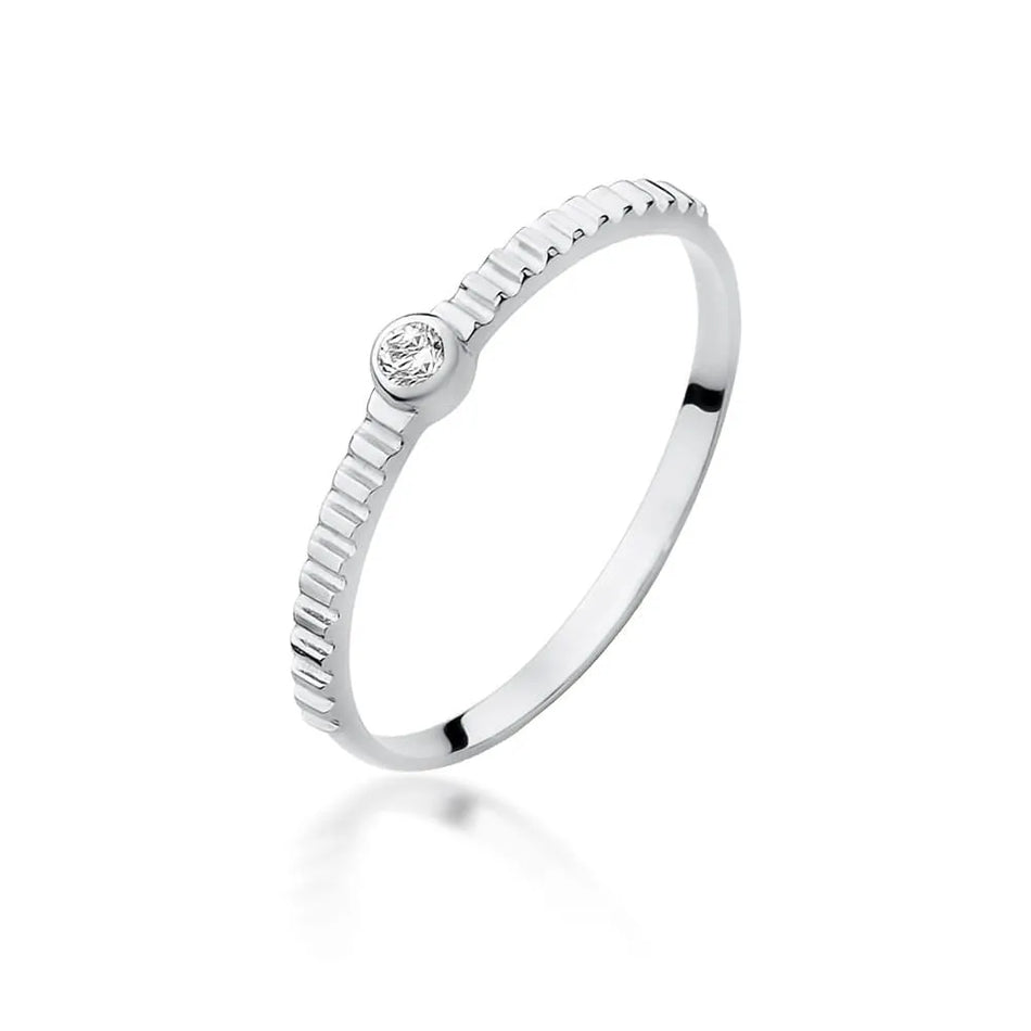 Goldring mit 0,04 ct Diamant