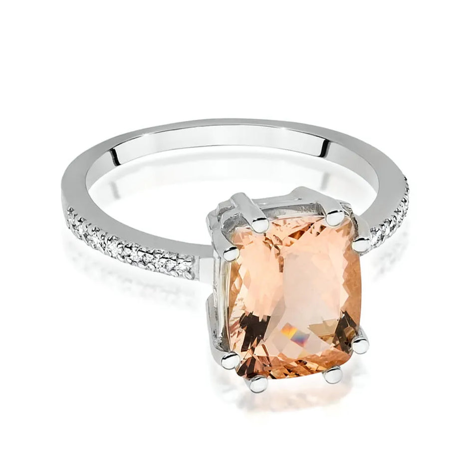 Goldring mit 2,80 ct Morganit und 0,07 ct Diamanten