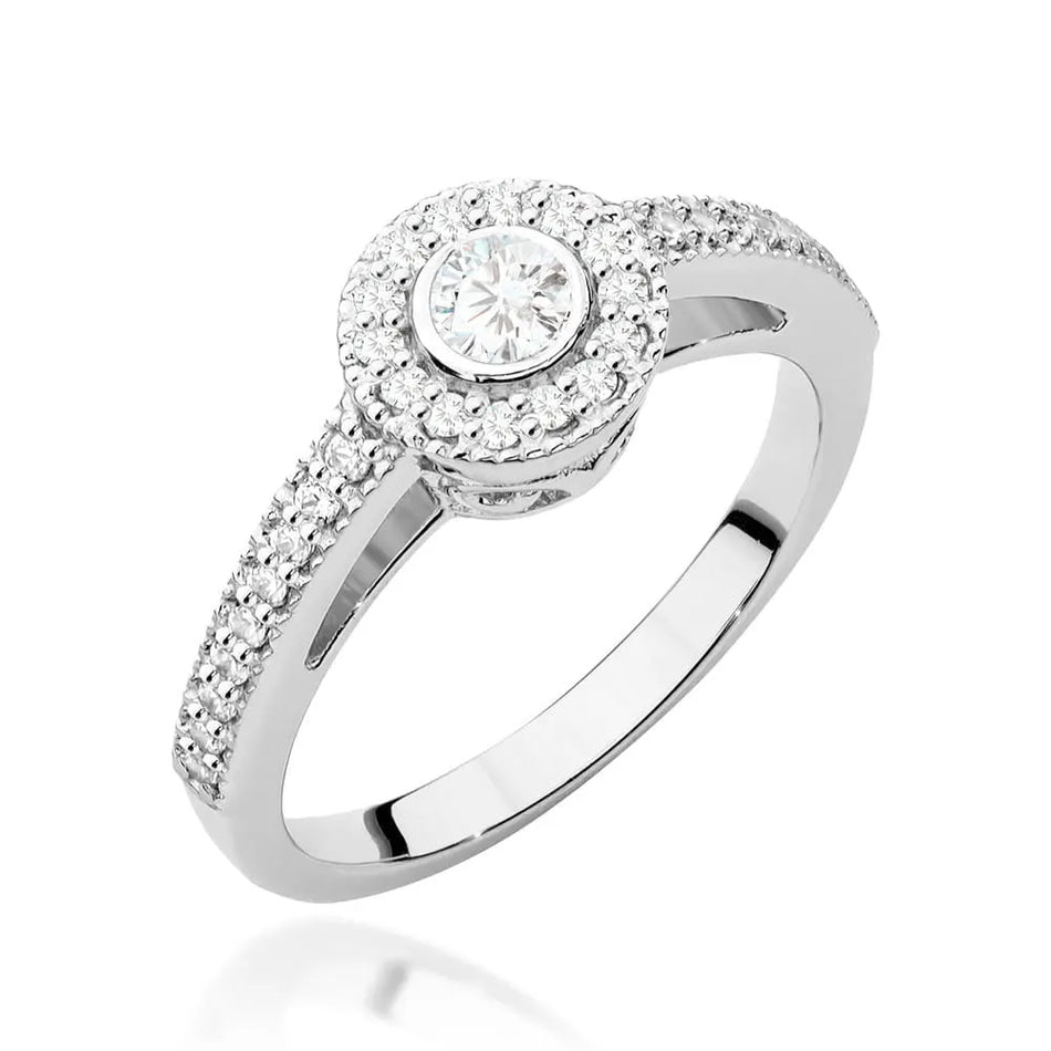 Goldring mit 0,15 ct und 0,225 ct Diamanten
