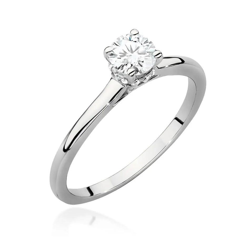 Goldring mit 0,40 ct Diamant und 0,06 ct Seitensteinen