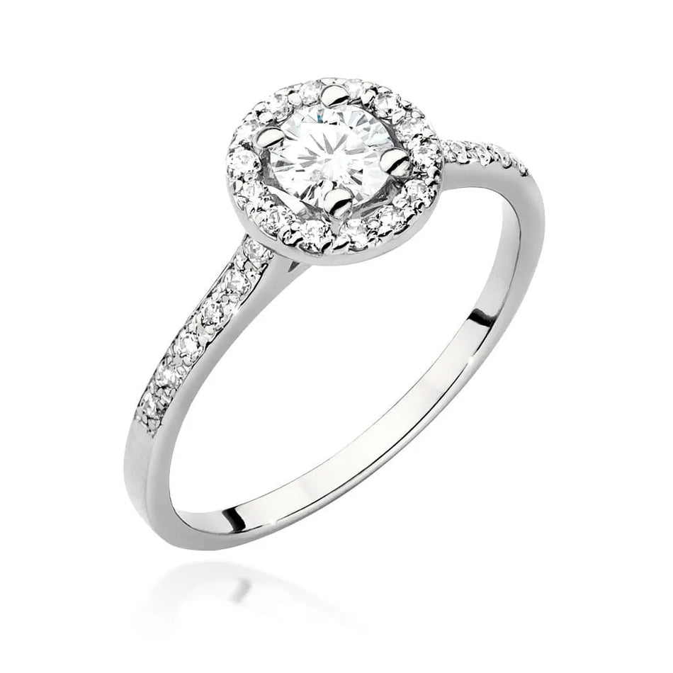 Goldring mit 0,40 ct Diamant und 0,241 ct Seitensteinen
