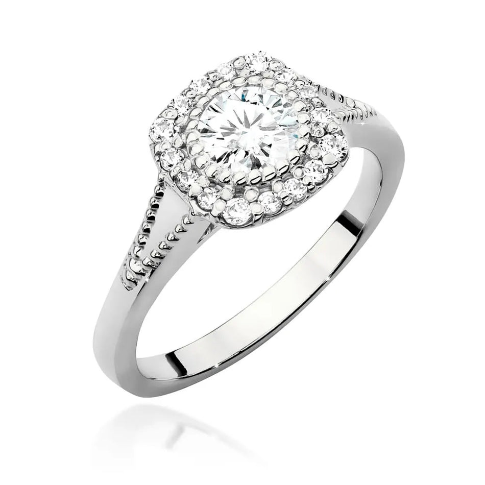 Goldring mit 0,50 ct Diamant und 0,196 ct Seitensteinen aus Diamanten