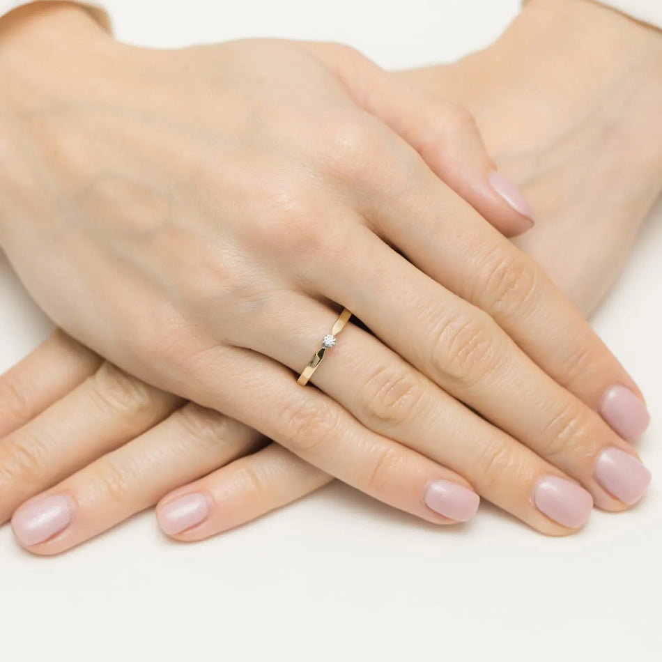 Gold Ring with 0.04ct Diamond