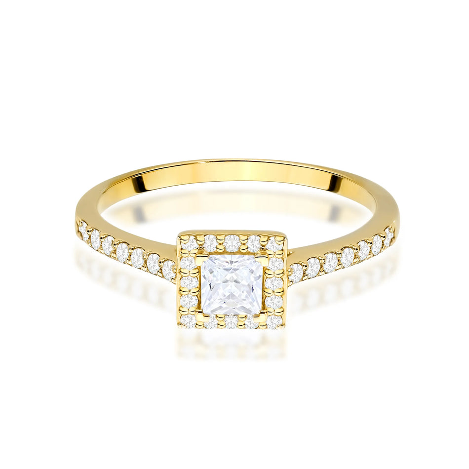 Gold Ring with 0.30ct and 0.20ct Diamonds