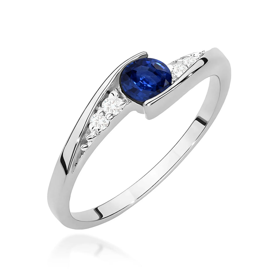 Gold Ring with 0.30ct Sapphire and 0.058ct Diamonds