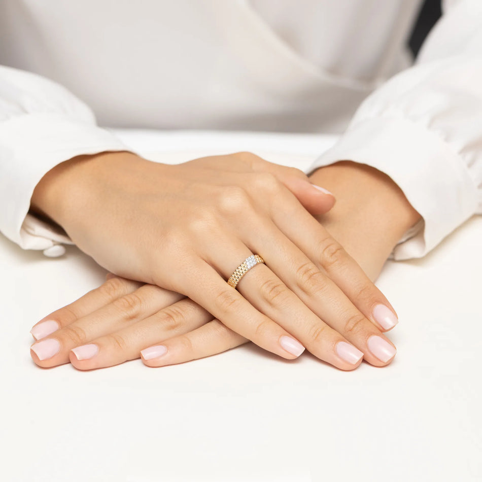 Goldring mit 0,1305 ct Diamanten