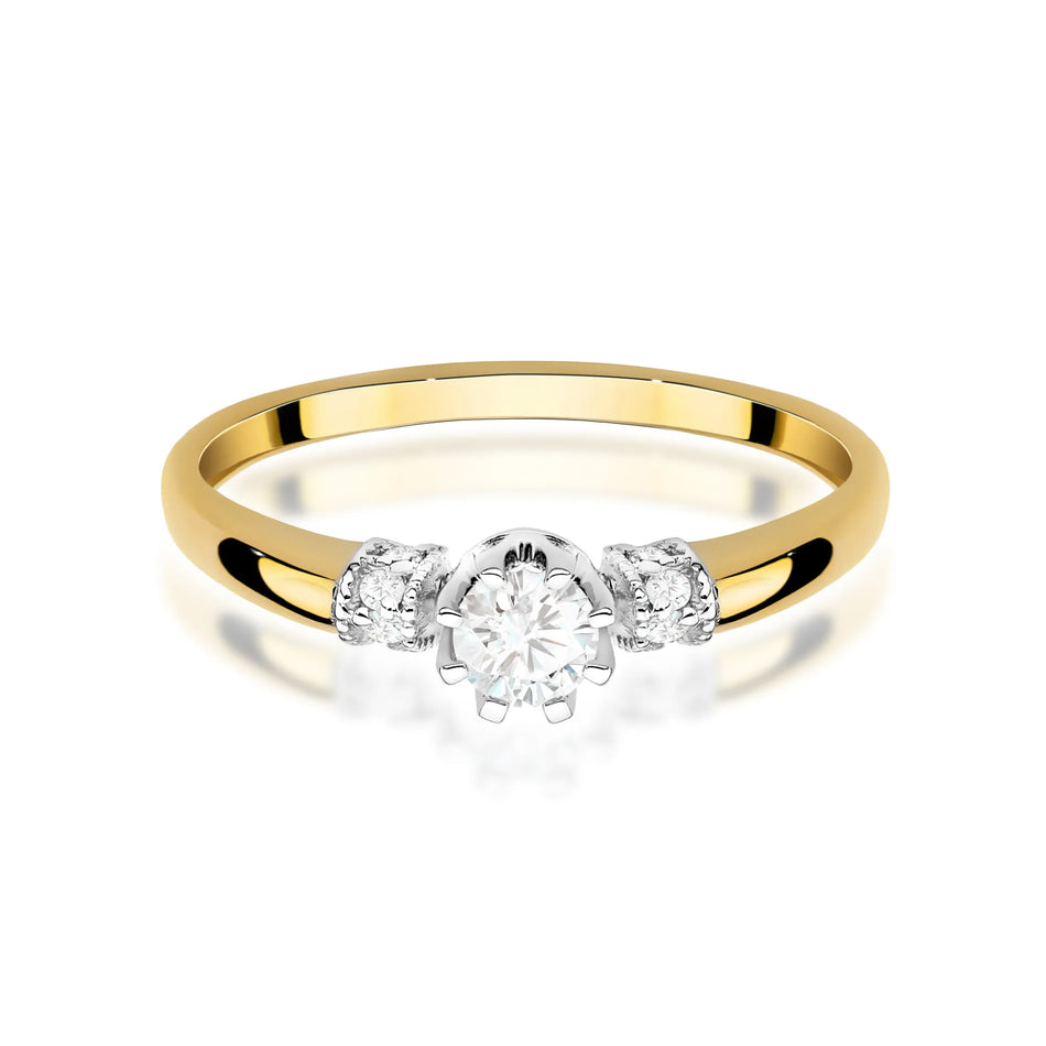 Gold Ring with 0.25ct and 0.07ct Diamonds