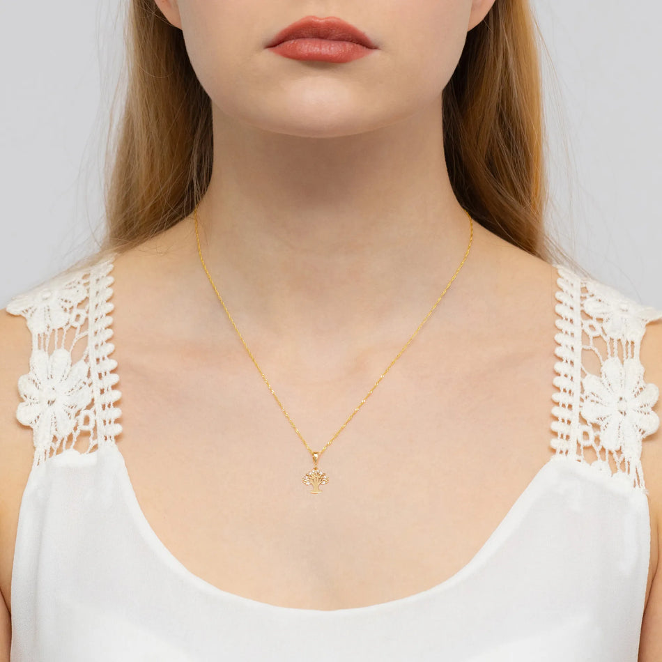 Gold Anhänger mit 0,069ct Diamanten