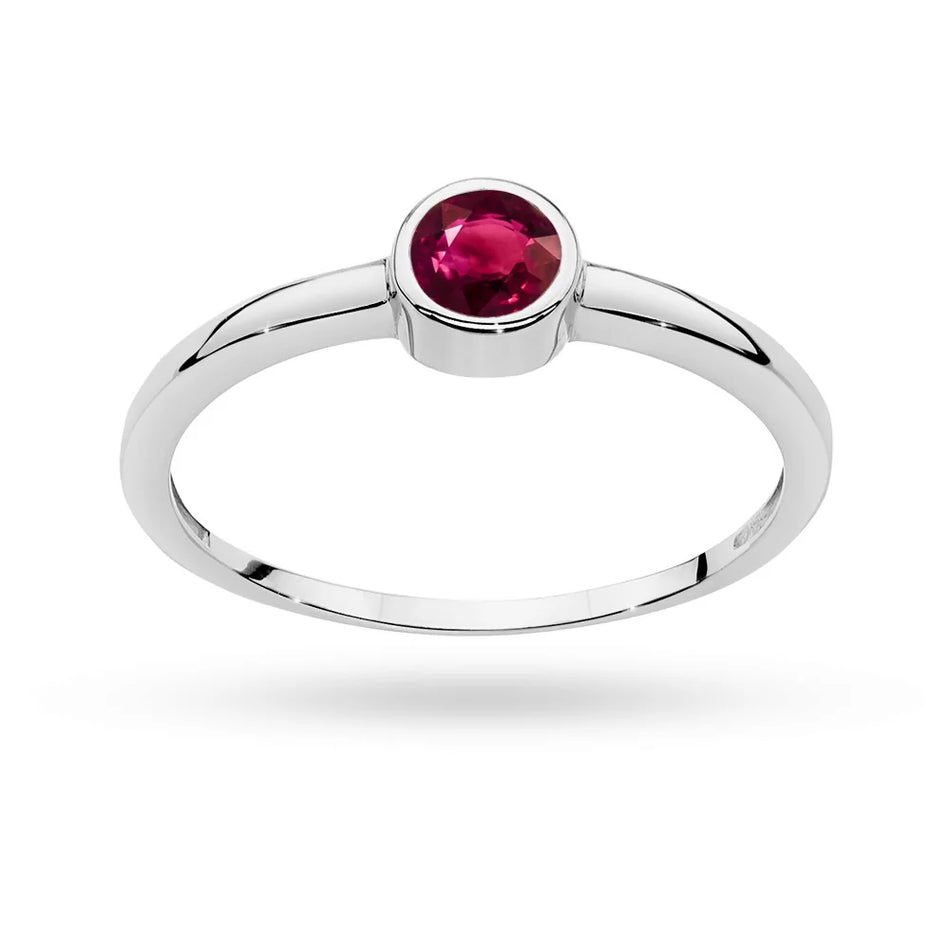 Gold Ring with 0.30ct Ruby
